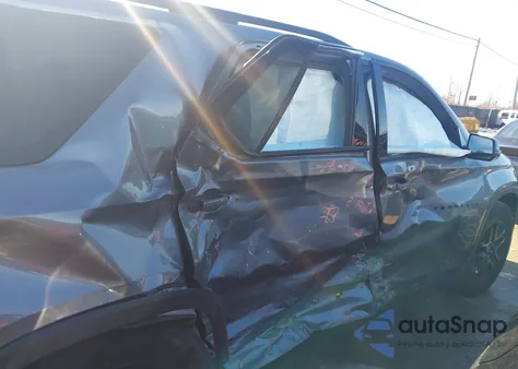 2020 Chevrolet Traverse Awd Lt Cloth z USA, uszkodzony, nr VIN 1GNEVGKW5LJ161323